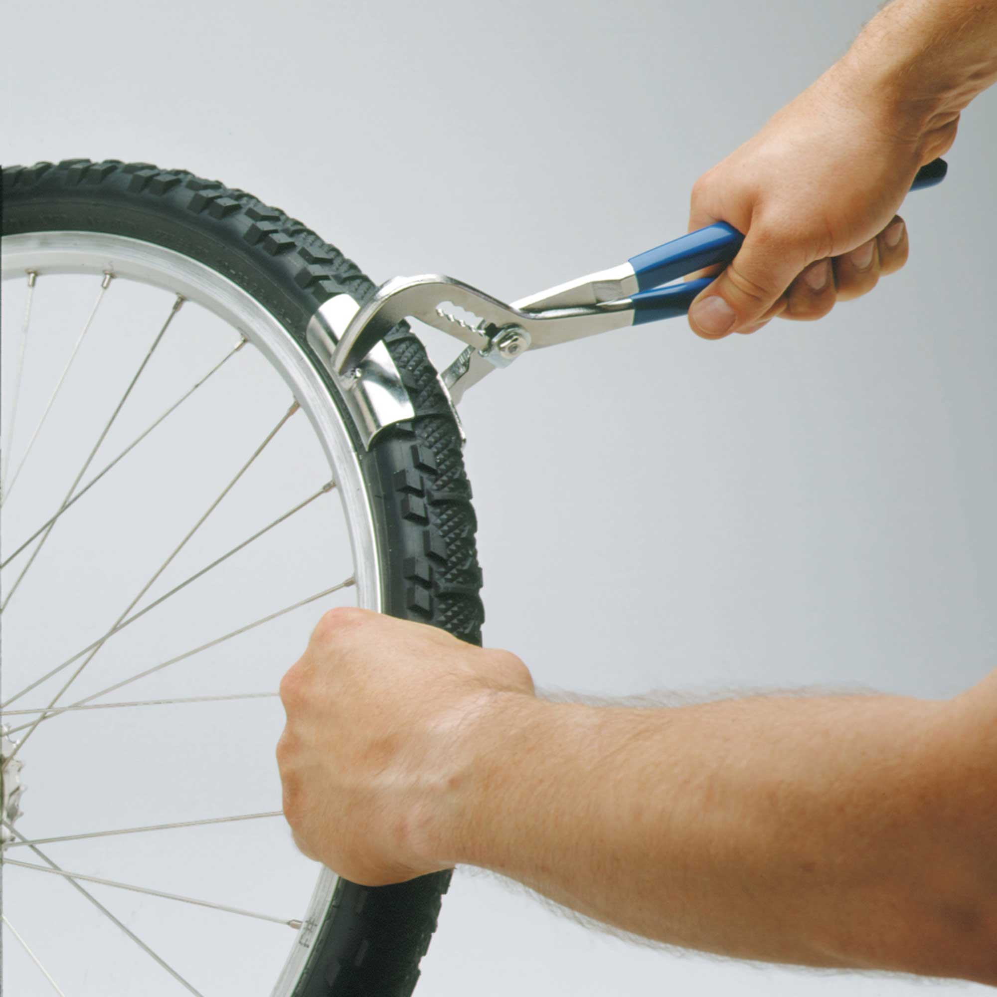 bike tyre tools